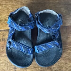 Kids Blue and Black Teva Sandals
